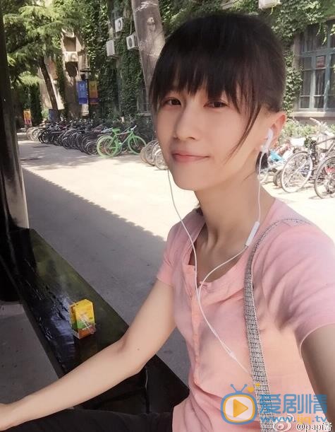 papi酱生活照 papi酱高清写真_papi酱高清剧照