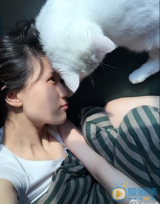 papi酱生活照 papi酱高清写真_papi酱高清剧照