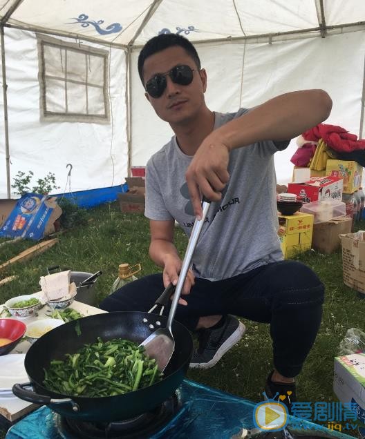 林江国生活照 林江国高清写真_林江国高清剧照