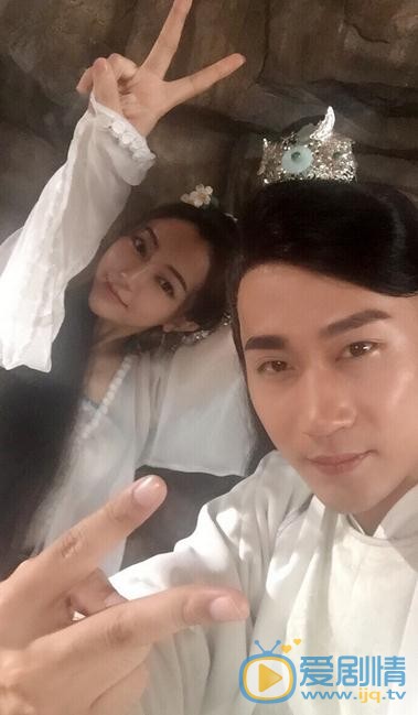 马莹莹与人合照 马莹莹高清写真_马莹莹高清剧照