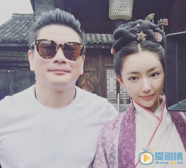 马莹莹与人合照 马莹莹高清写真_马莹莹高清剧照