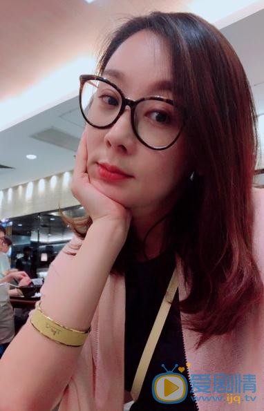 魏辰妃生活照 魏辰妃高清写真_魏辰妃高清剧照