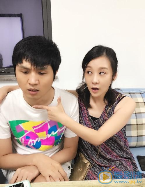 魏辰妃与人合照 魏辰妃高清写真_魏辰妃高清剧照