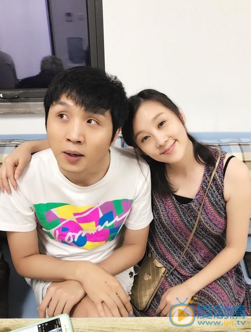 魏辰妃与人合照 魏辰妃高清写真_魏辰妃高清剧照