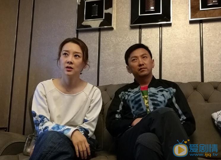 魏辰妃与人合照 魏辰妃高清写真_魏辰妃高清剧照