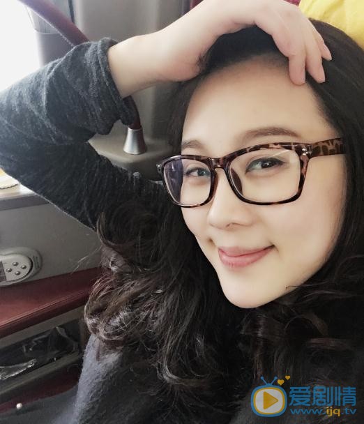 魏辰妃生活照 魏辰妃高清写真_魏辰妃高清剧照