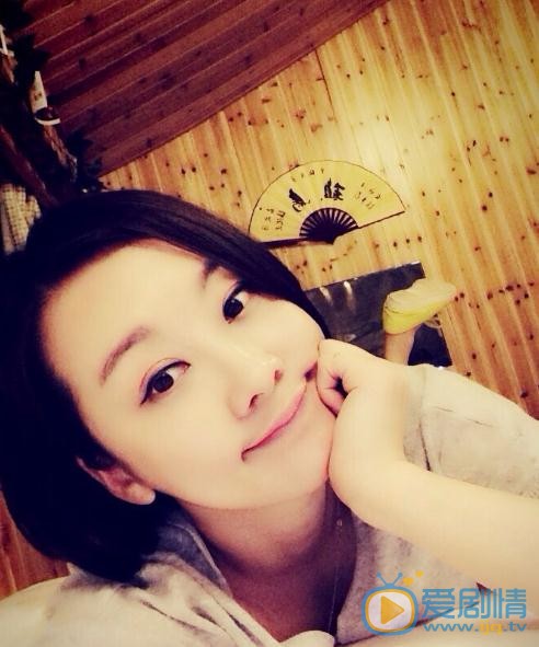 魏辰妃生活照 魏辰妃高清写真_魏辰妃高清剧照