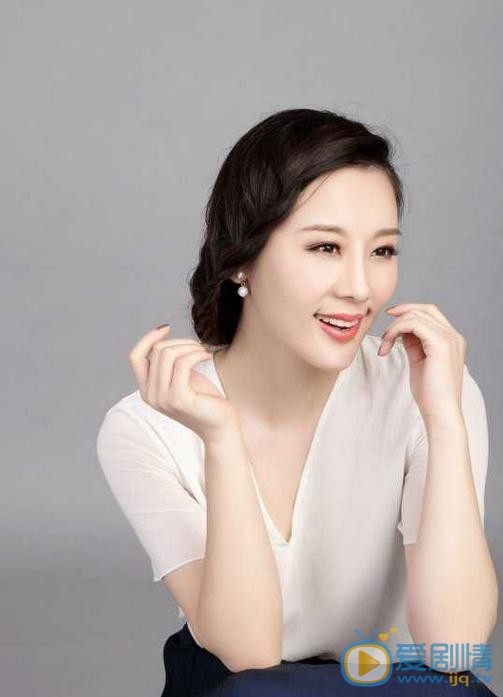 魏辰妃气质写真 魏辰妃高清写真_魏辰妃高清剧照