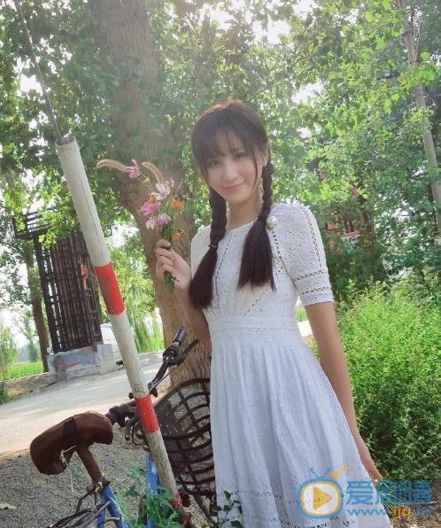谢佳妤清新写真 谢佳妤高清写真_谢佳妤高清剧照