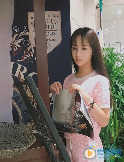 王畅唱生活照 王畅唱高清写真_王畅唱高清剧照