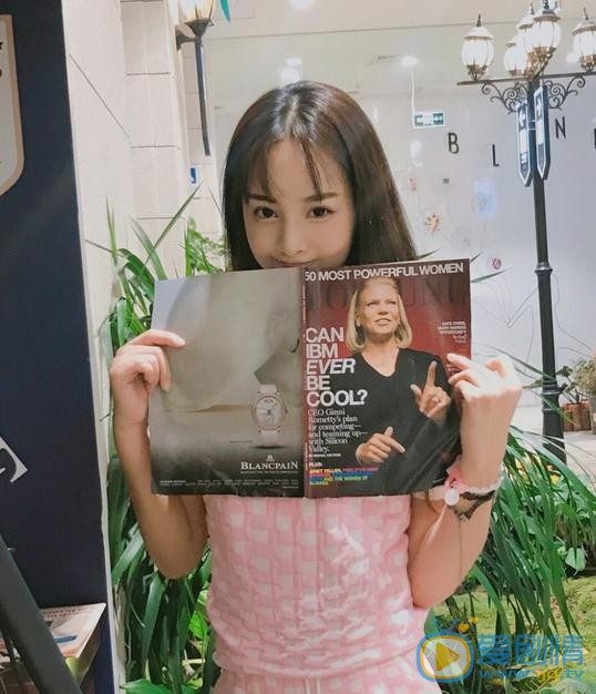王畅唱生活照 王畅唱高清写真_王畅唱高清剧照