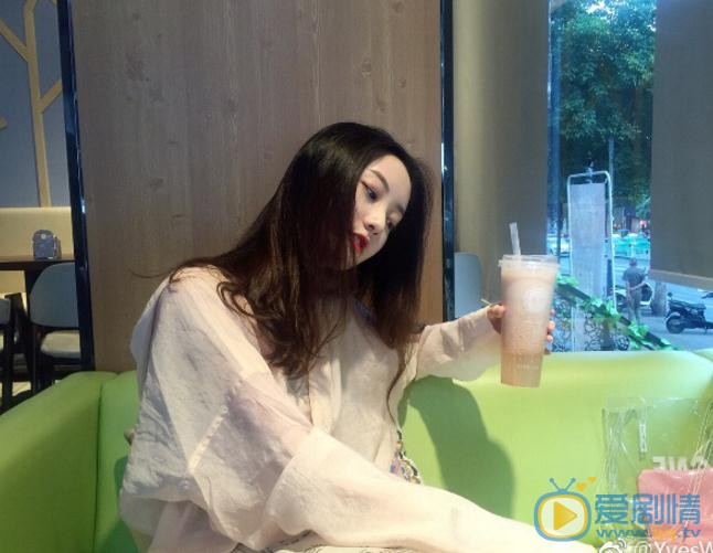 张雨薇街拍写真 张雨薇高清写真_张雨薇高清剧照