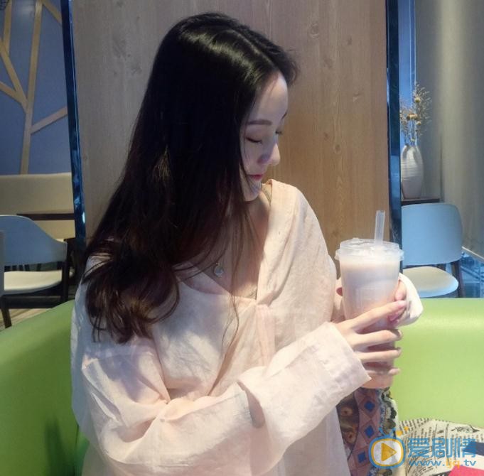 张雨薇街拍写真 张雨薇高清写真_张雨薇高清剧照