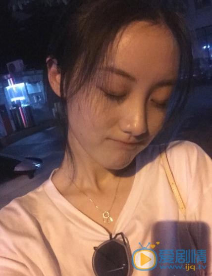 张雨薇生活照写真 张雨薇高清写真_张雨薇高清剧照