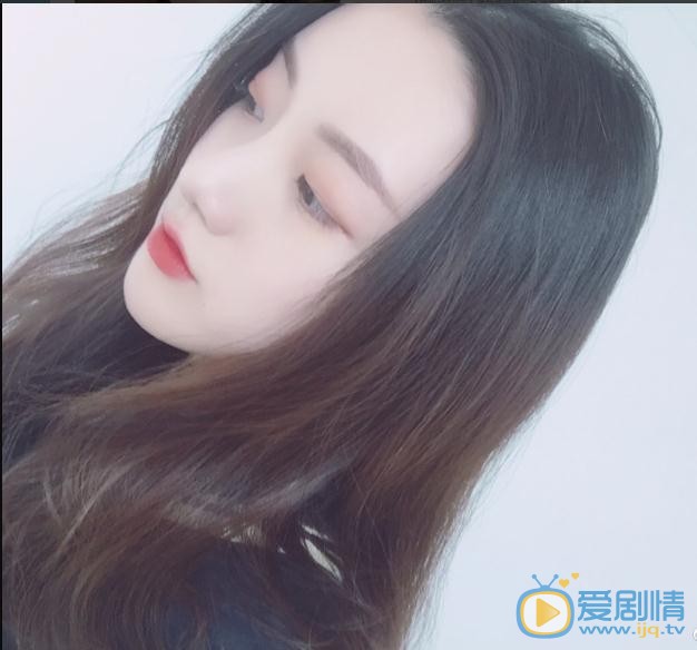 张雨薇自拍写真 张雨薇高清写真_张雨薇高清剧照