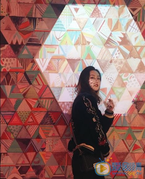 张雨薇街拍写真 张雨薇高清写真_张雨薇高清剧照