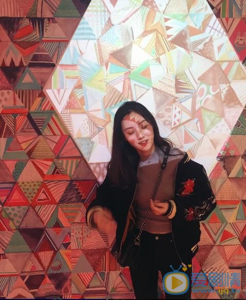 张雨薇街拍写真 张雨薇高清写真_张雨薇高清剧照