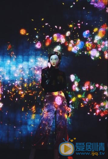 李璐尔个人写真 李璐尔高清写真_李璐尔高清剧照