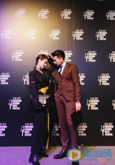 李璐尔参加活动写真 李璐尔高清写真_李璐尔高清剧照