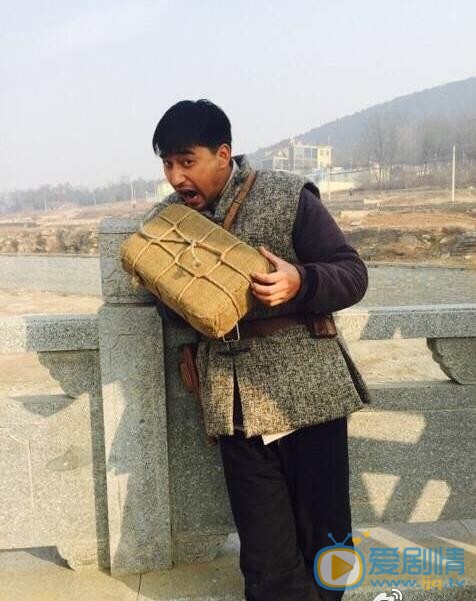 张旭片场照 张旭高清写真_张旭高清剧照