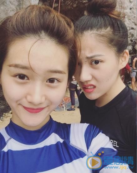李璐尔好友合照写真 李璐尔高清写真_李璐尔高清剧照