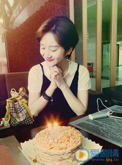 李璐尔可爱写真 李璐尔高清写真_李璐尔高清剧照