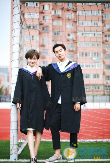 李璐尔校园照写真 李璐尔高清写真_李璐尔高清剧照
