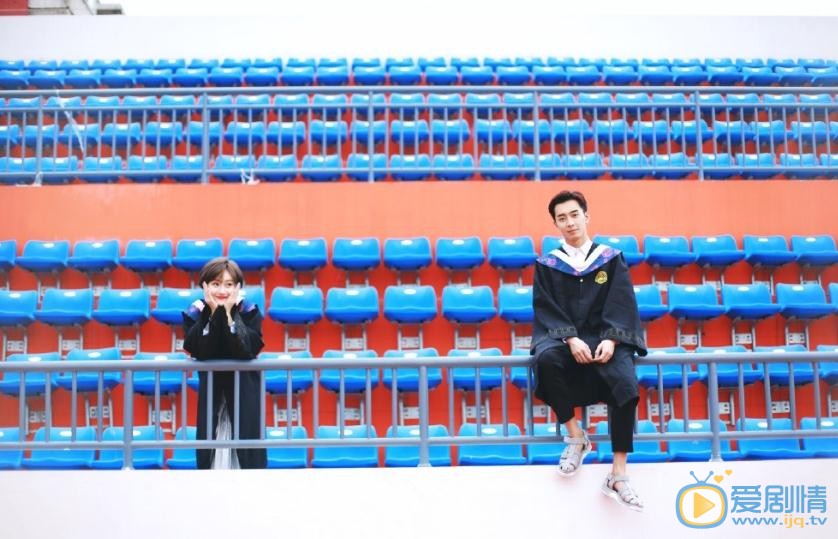 李璐尔校园照写真 李璐尔高清写真_李璐尔高清剧照