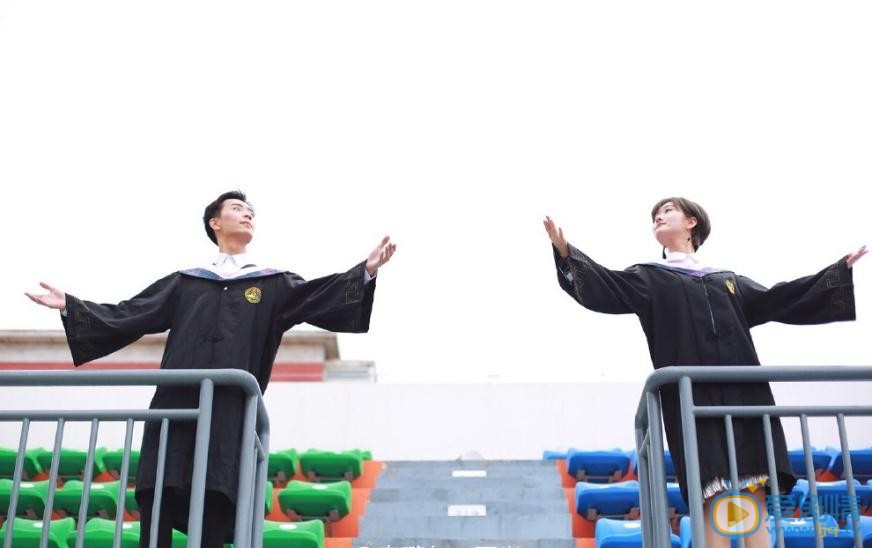李璐尔校园照写真 李璐尔高清写真_李璐尔高清剧照