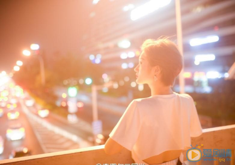 李璐尔俏丽写真 李璐尔高清写真_李璐尔高清剧照