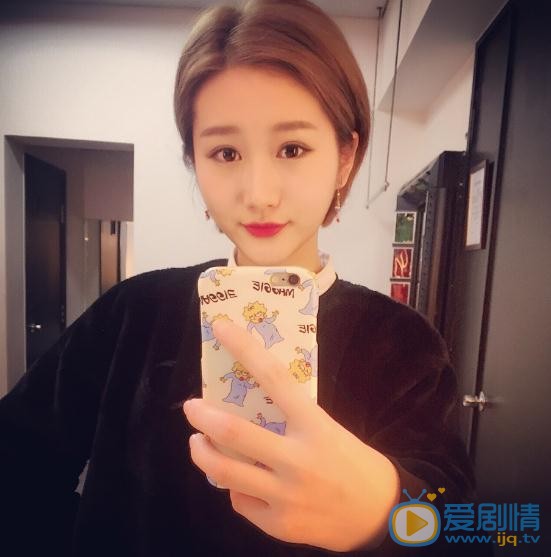 李璐尔个人写真 李璐尔高清写真_李璐尔高清剧照
