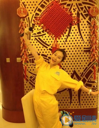 李璐尔参加活动写真 李璐尔高清写真_李璐尔高清剧照