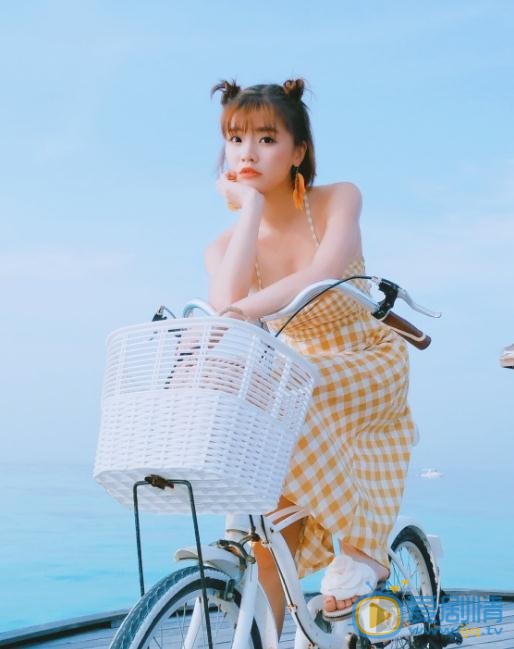 汤斯婷时尚写真 汤斯婷高清写真_汤斯婷高清剧照