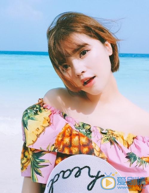 汤斯婷海边照 汤斯婷高清写真_汤斯婷高清剧照