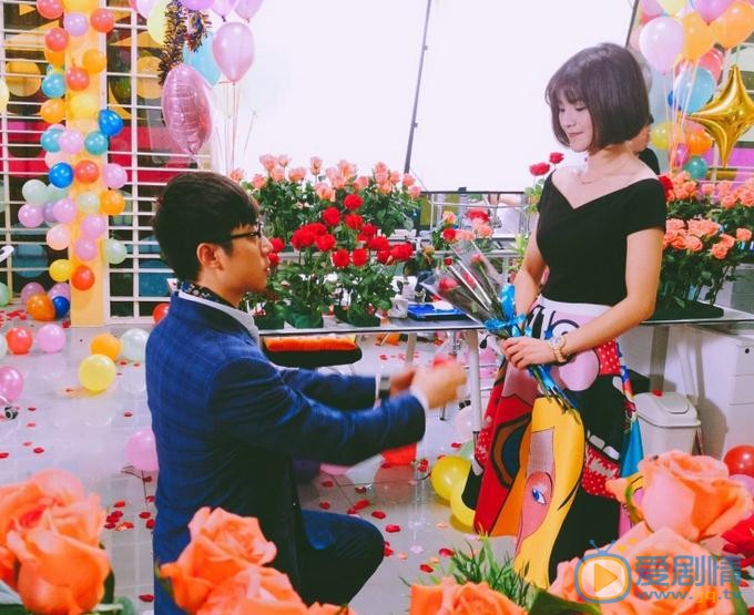 汤斯婷片场照 汤斯婷高清写真_汤斯婷高清剧照