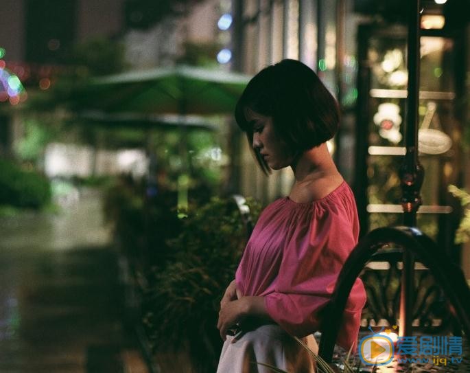 汤斯婷片场照 汤斯婷高清写真_汤斯婷高清剧照