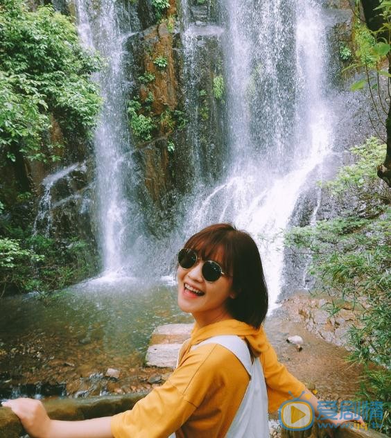 汤斯婷旅游照 汤斯婷高清写真_汤斯婷高清剧照