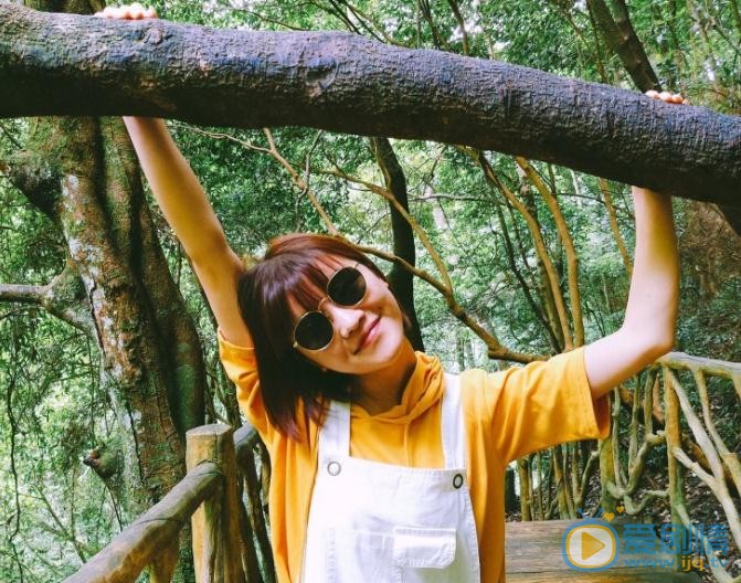 汤斯婷旅游照 汤斯婷高清写真_汤斯婷高清剧照