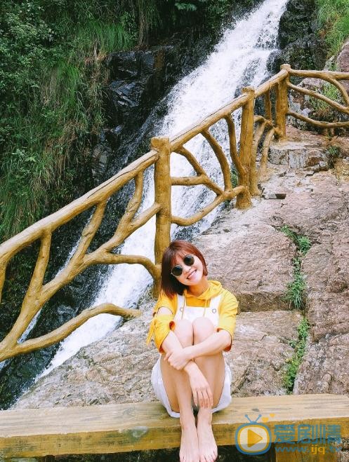 汤斯婷旅游照 汤斯婷高清写真_汤斯婷高清剧照