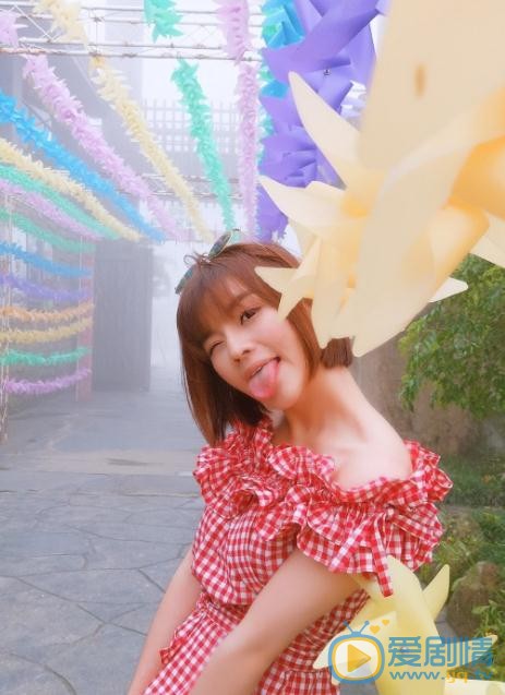 汤斯婷可爱写真 汤斯婷高清写真_汤斯婷高清剧照