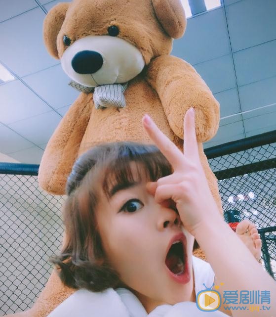 汤斯婷文艺写真 汤斯婷高清写真_汤斯婷高清剧照