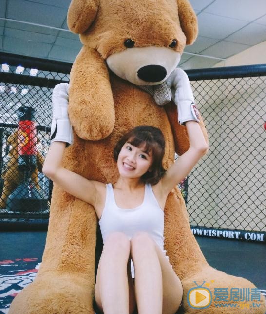 汤斯婷文艺写真 汤斯婷高清写真_汤斯婷高清剧照