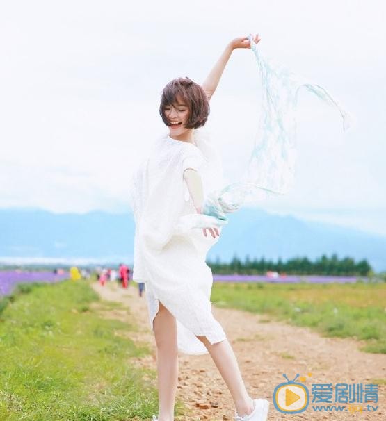 汤斯婷白色写真 汤斯婷高清写真_汤斯婷高清剧照
