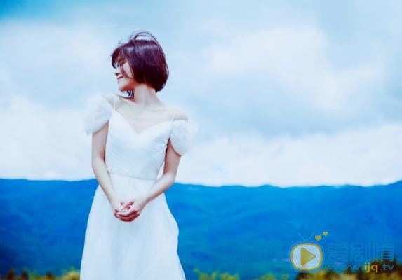 汤斯婷白色写真 汤斯婷高清写真_汤斯婷高清剧照