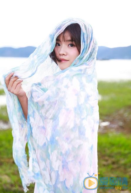 汤斯婷白色写真 汤斯婷高清写真_汤斯婷高清剧照