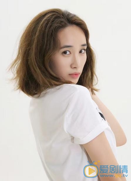 李依蔓写真 李依蔓高清写真_李依蔓高清剧照