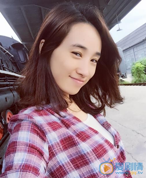 李依蔓生活照 李依蔓高清写真_李依蔓高清剧照