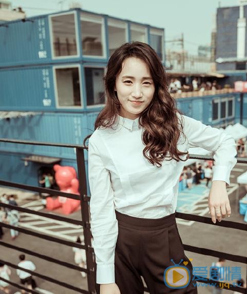 李依蔓生活照 李依蔓高清写真_李依蔓高清剧照