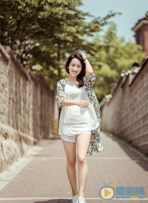 李依蔓气质写真 李依蔓高清写真_李依蔓高清剧照