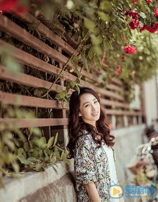 李依蔓气质写真 李依蔓高清写真_李依蔓高清剧照